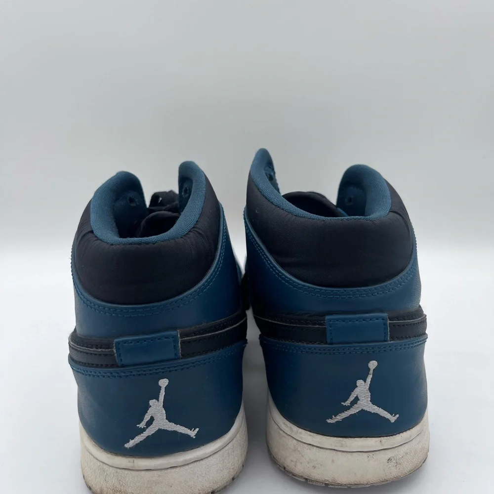 Nike Air Jordan 1 Mid Night‎ Shade Sneakers Size 11.5